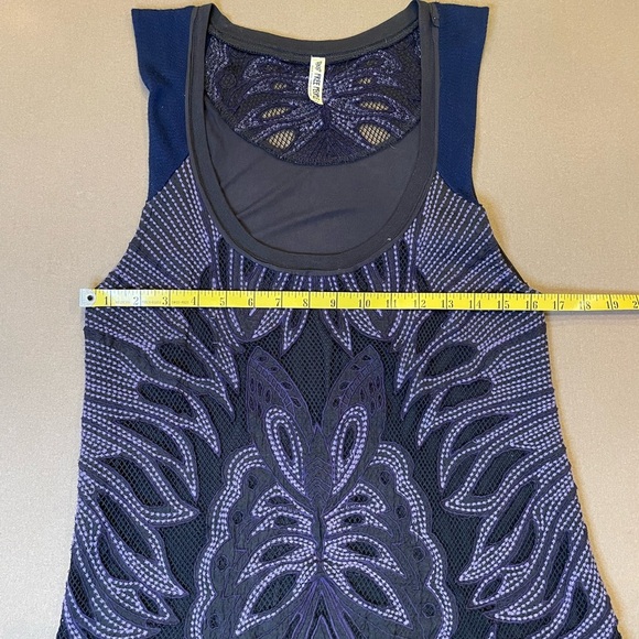 Free People Embroidered Butterfly Tank Size Small - Picture 8 of 9